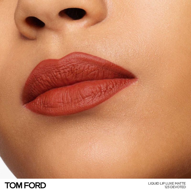 Tom Ford Liquid Lip Luxe Matte image number 9